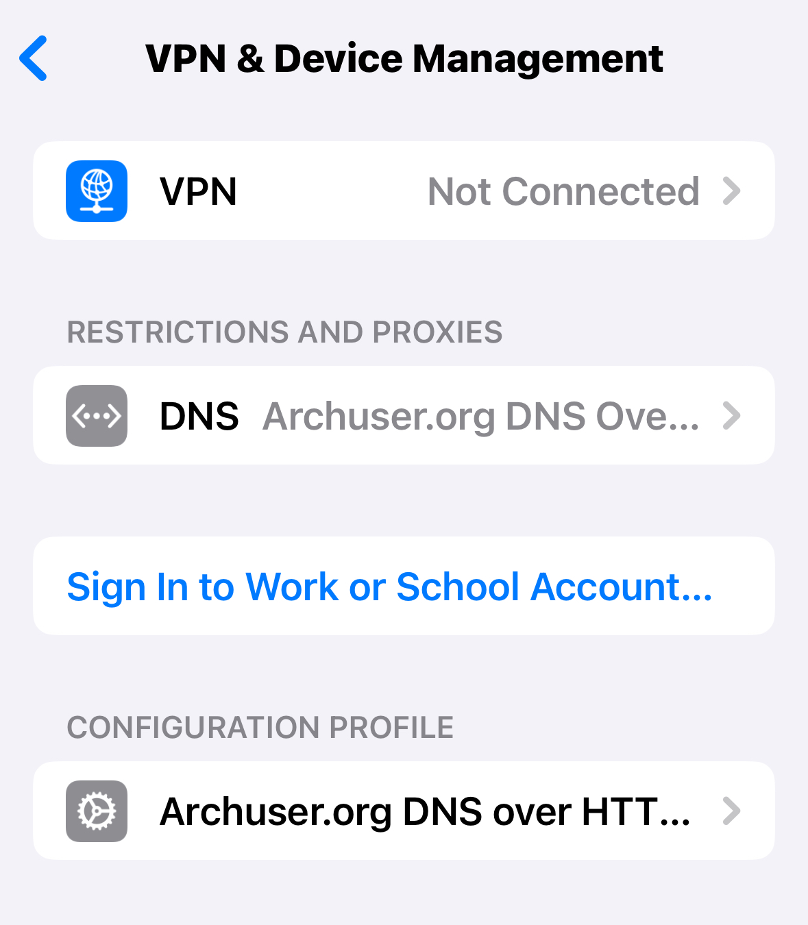 Settings page to activate DoH or DoT profile on iOS